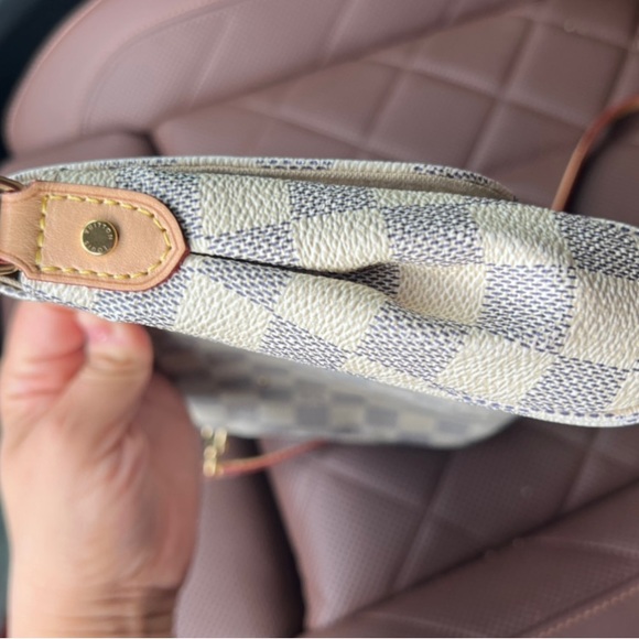 Sold- LV Favorite mm damier azur - Picture 8 of 9